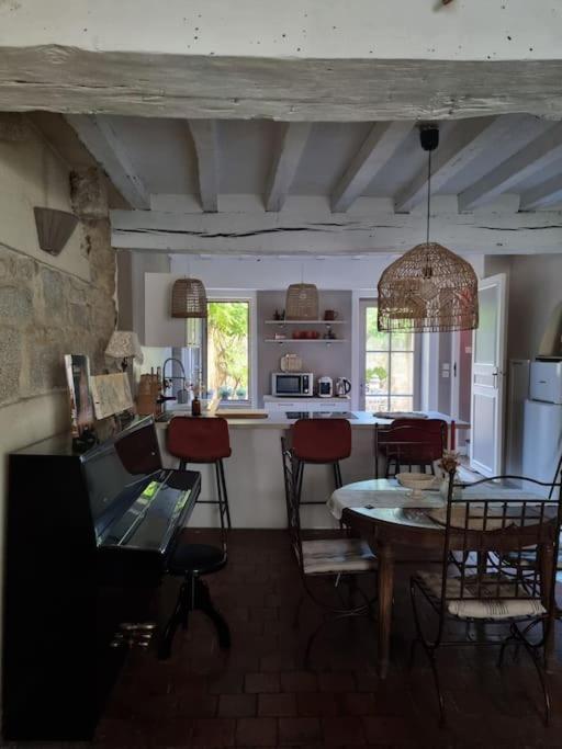 Charmante Maison Ancienne Avec Cour Alençon Extérieur photo