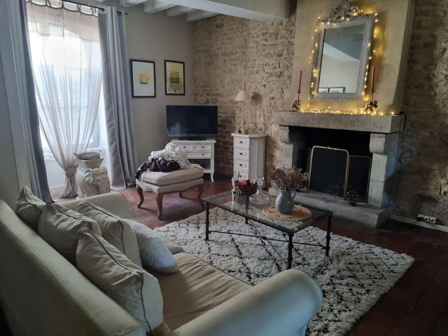 Charmante Maison Ancienne Avec Cour Alençon Extérieur photo